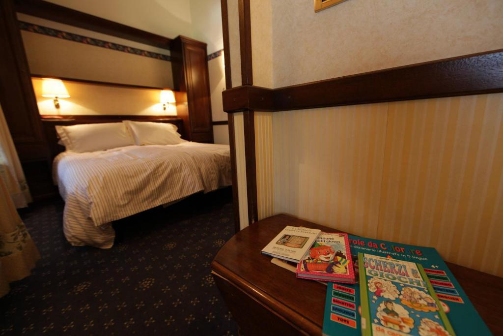 Hotel Petit Prince Antagnod Phòng bức ảnh