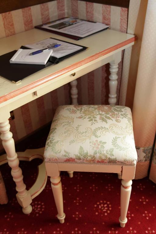 Hotel Petit Prince Antagnod Phòng bức ảnh