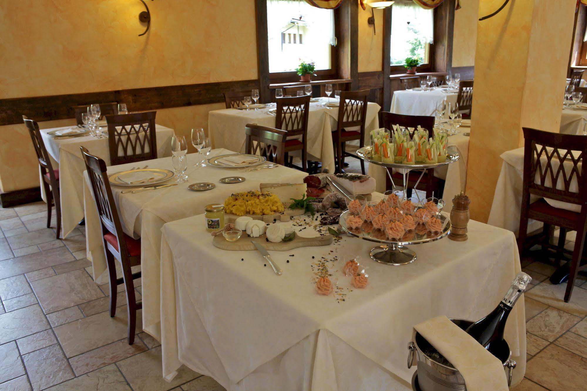 Hotel Petit Prince Antagnod Ngoại thất bức ảnh